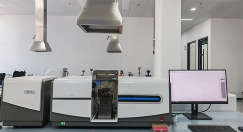 RAYLEIGH WFX-220C Atomic Absorption Spectrophotometer 
equipped with Solid Direct Sampling Accessory for Graphite Furnace
